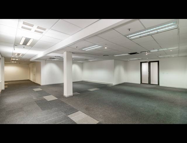 819M² OFFICE TO LET IN ROSEBANK